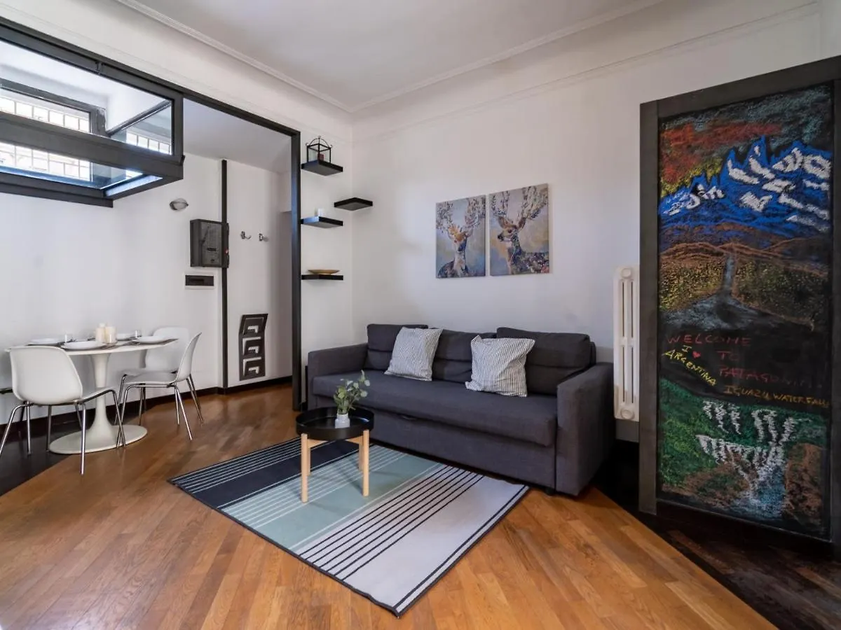 The Best Rent - Lovely Apartment In Sempione District Milan Italy